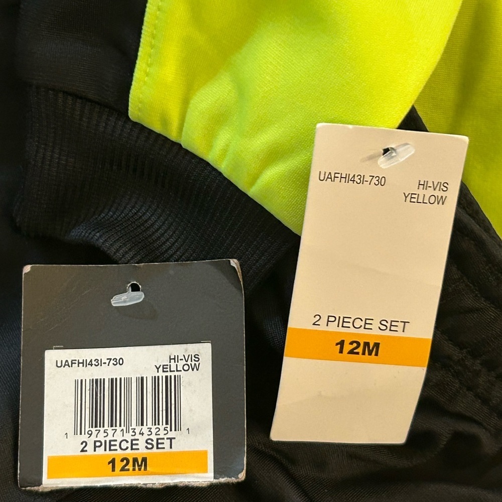 NWT- Under Armour boys' tracksuit design two-piece set - Picture 9 of 9